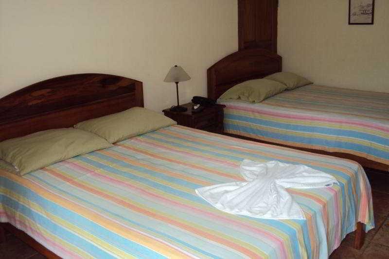 Hotel Villa Acacia Playa Hermosa  Dış mekan fotoğraf